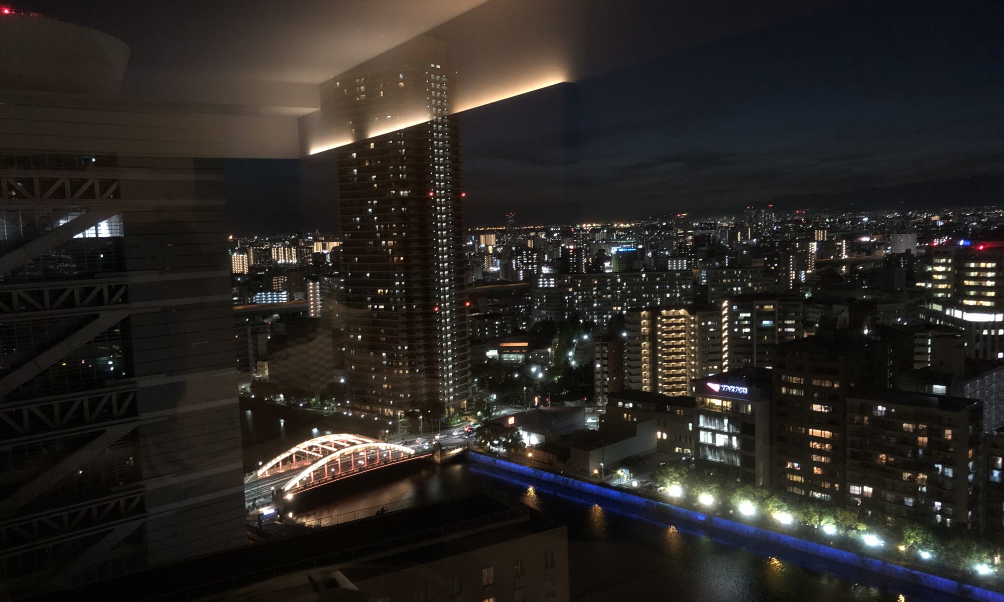 リーガロイヤルホテルから見た大阪の夜景