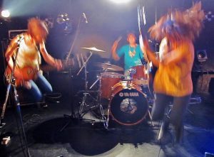 4/8地下道を往くARTHOUSE